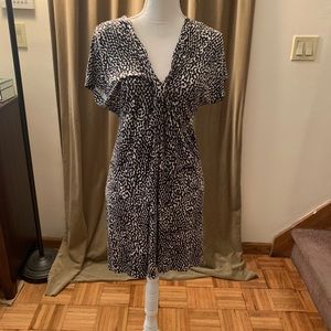 DVF black and white dress